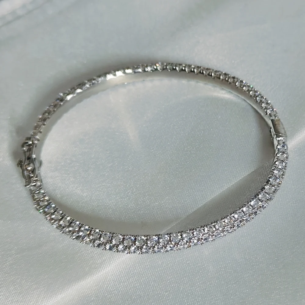 18K White Gold Plated CZ Eternity Bangle Bracelet With Box Clasp - Picture 2 of 8